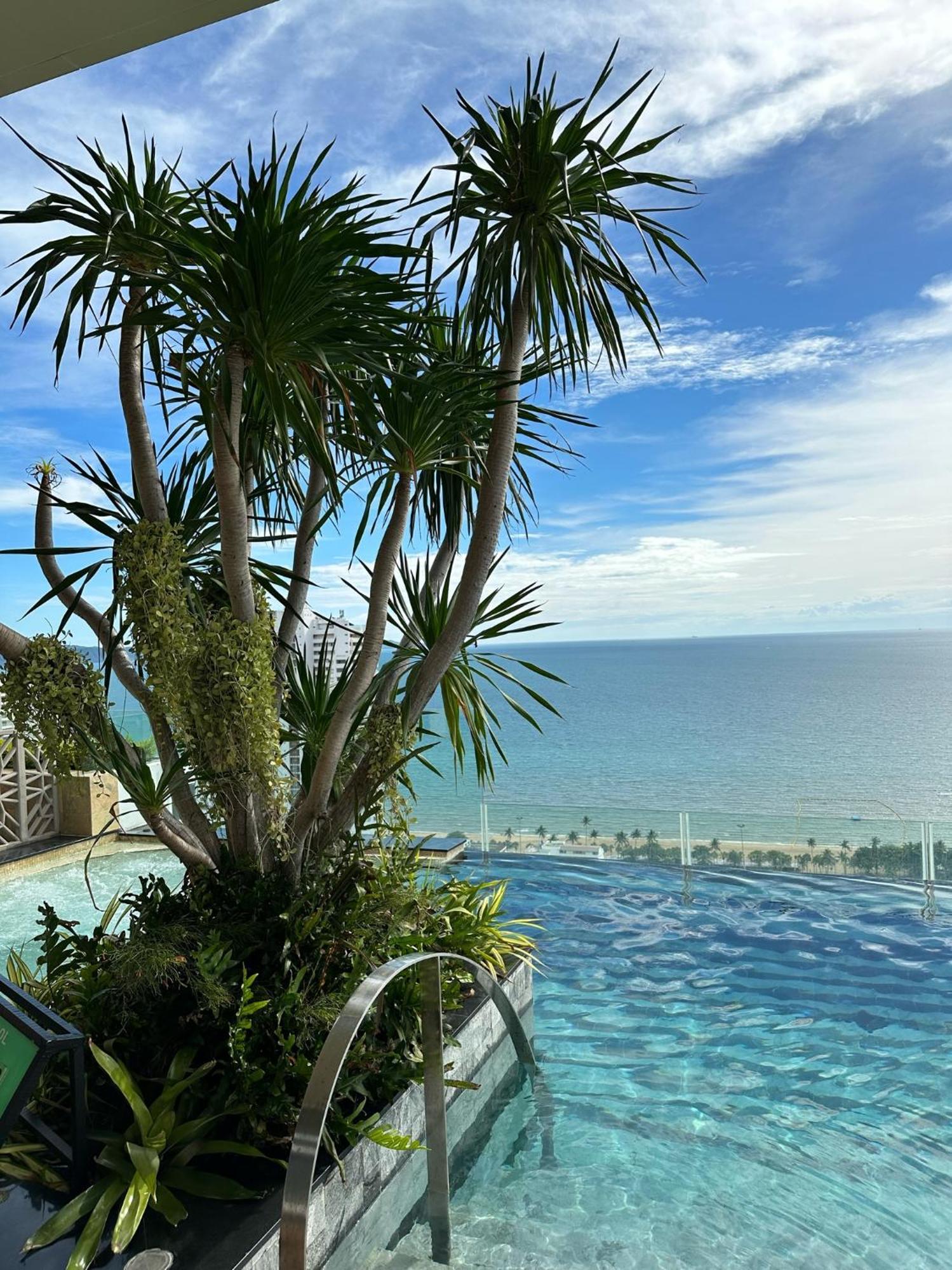 芭提雅高层海景奢华公寓the Riviera Jomtien生香家直达海滩2704 외부 사진